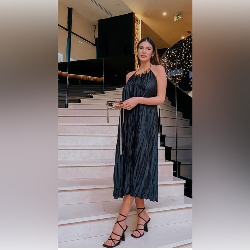 Zara Midi Dress - Picture 2 of 13
